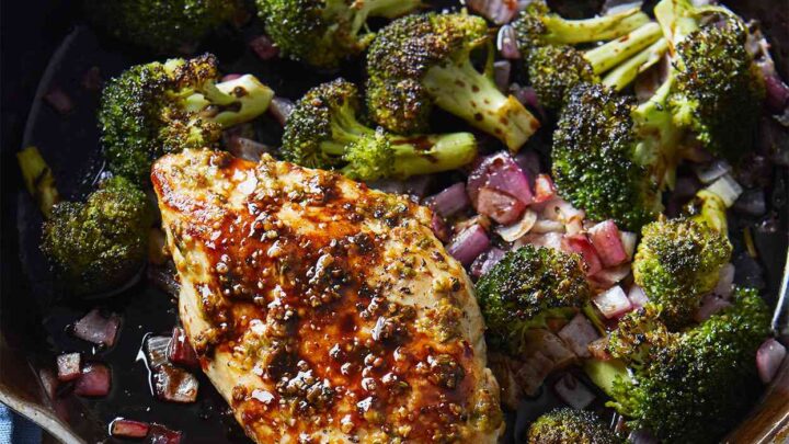 Skillet Chicken Breast with Pan Sauce Recipe Skillet chicken breast with pan sauce Recipe